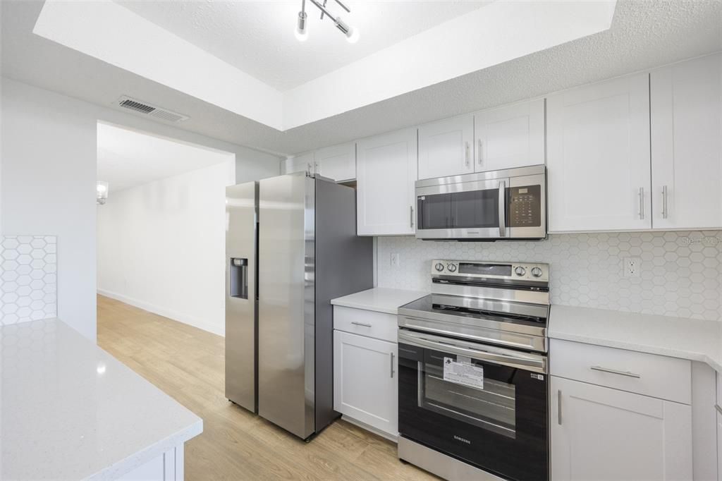 En Venta: $185,000 (2 camas, 2 baños, 1144 Pies cuadrados)