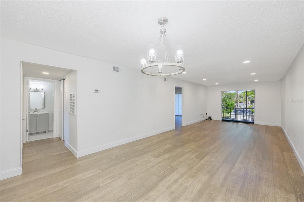 En Venta: $185,000 (2 camas, 2 baños, 1144 Pies cuadrados)