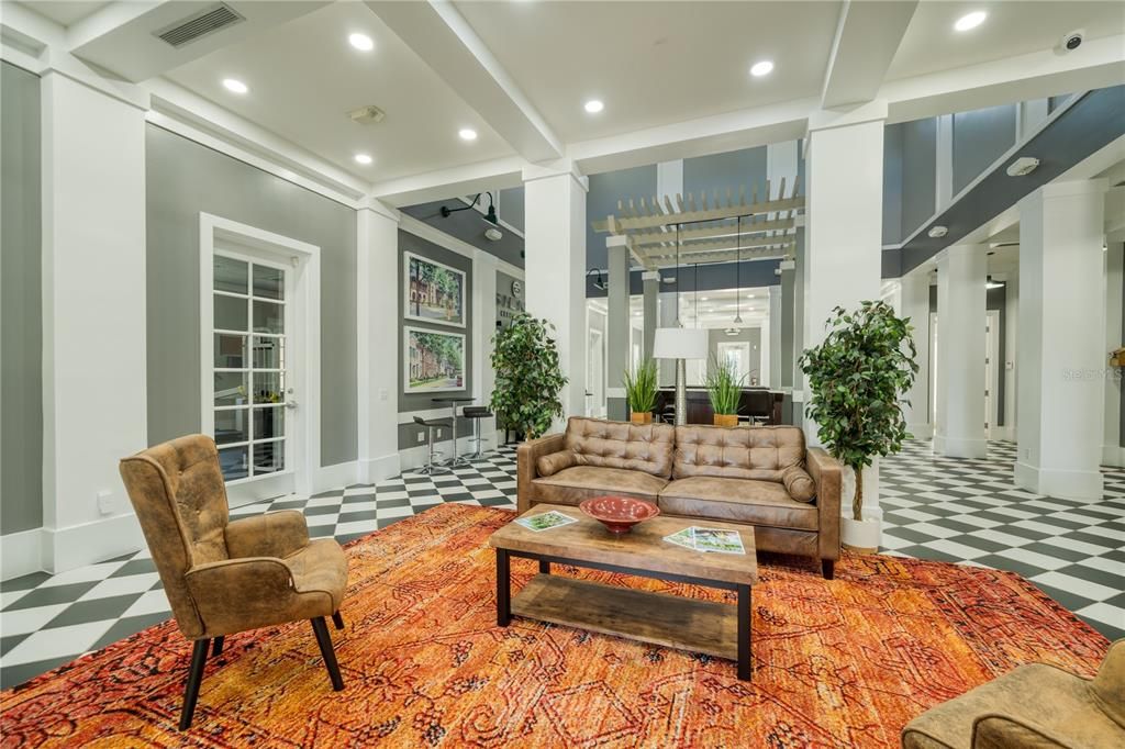 For Rent: $2,750 (3 beds, 1 baths, 1390 Square Feet)