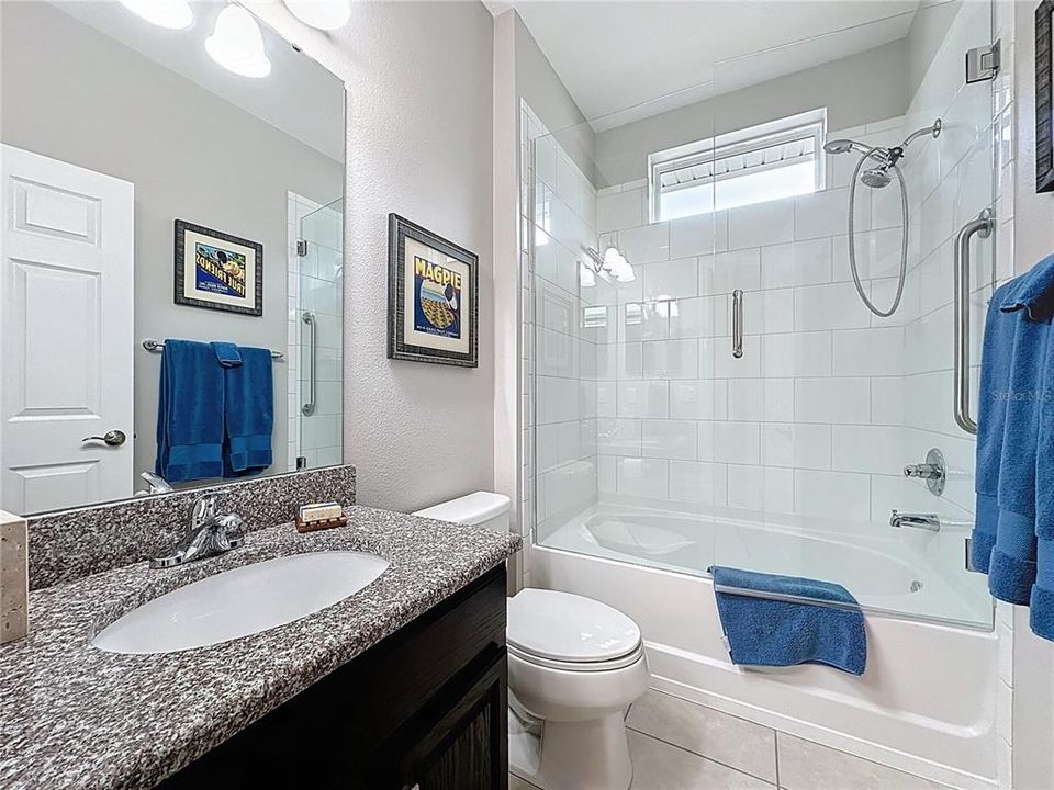 For Sale: $328,000 (2 beds, 2 baths, 1612 Square Feet)