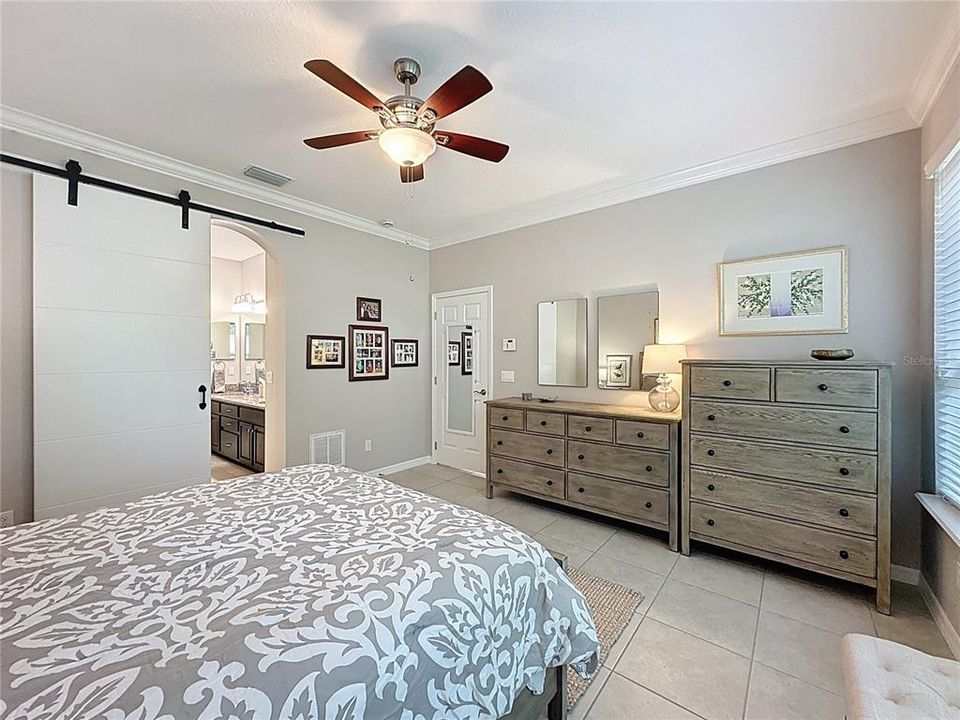 For Sale: $328,000 (2 beds, 2 baths, 1612 Square Feet)