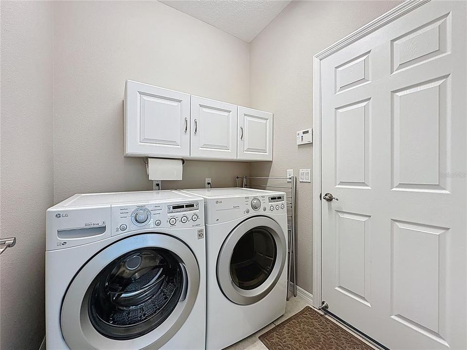 For Sale: $328,000 (2 beds, 2 baths, 1612 Square Feet)