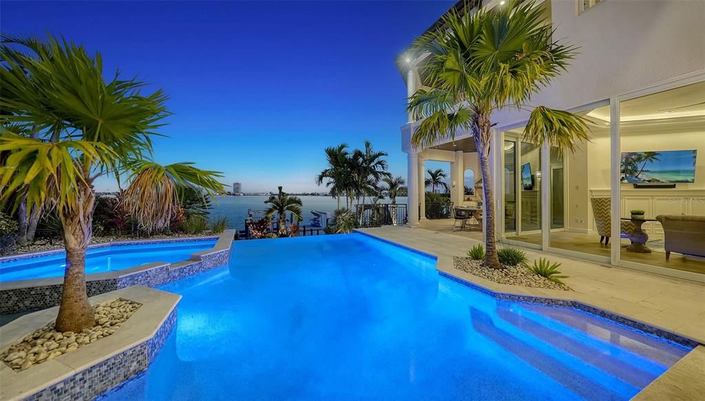 En Venta: $9,000,000 (5 camas, 5 baños, 5582 Pies cuadrados)