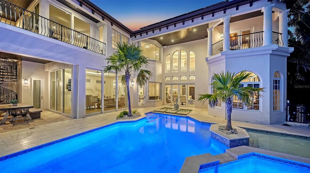 En Venta: $9,000,000 (5 camas, 5 baños, 5582 Pies cuadrados)