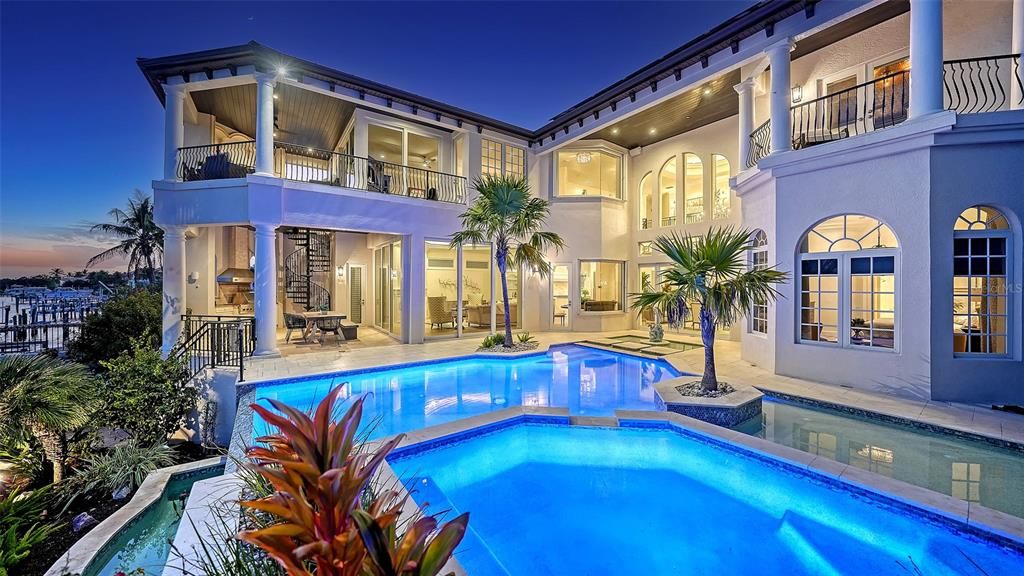 En Venta: $9,000,000 (5 camas, 5 baños, 5582 Pies cuadrados)