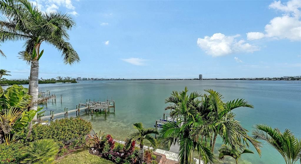 En Venta: $9,000,000 (5 camas, 5 baños, 5582 Pies cuadrados)