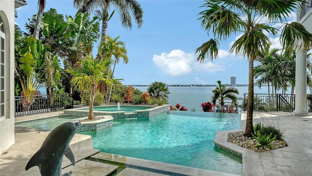 En Venta: $9,000,000 (5 camas, 5 baños, 5582 Pies cuadrados)