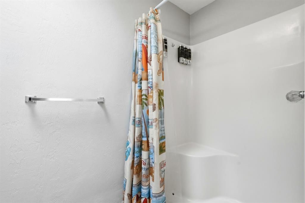 En Venta: $308,000 (2 camas, 2 baños, 1276 Pies cuadrados)