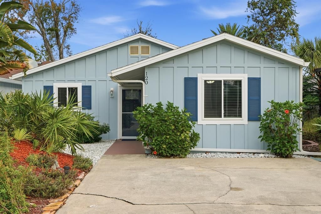 En Venta: $308,000 (2 camas, 2 baños, 1276 Pies cuadrados)