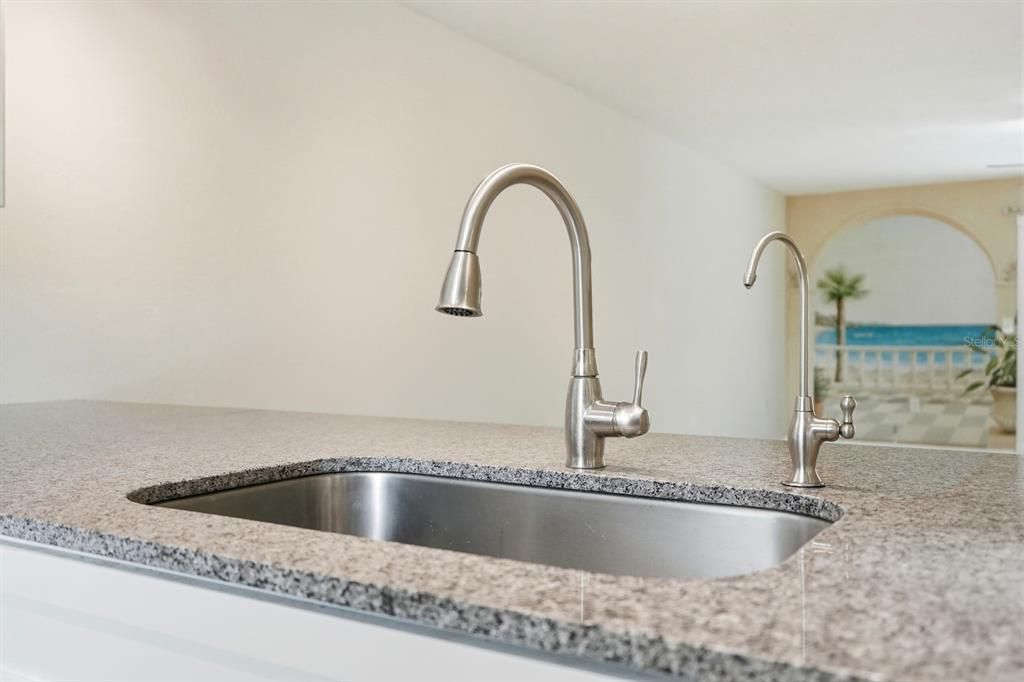 En Venta: $308,000 (2 camas, 2 baños, 1276 Pies cuadrados)