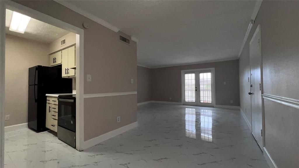 В аренду: $1,500 (2 спален, 1 ванн, 828 Квадратных фут)