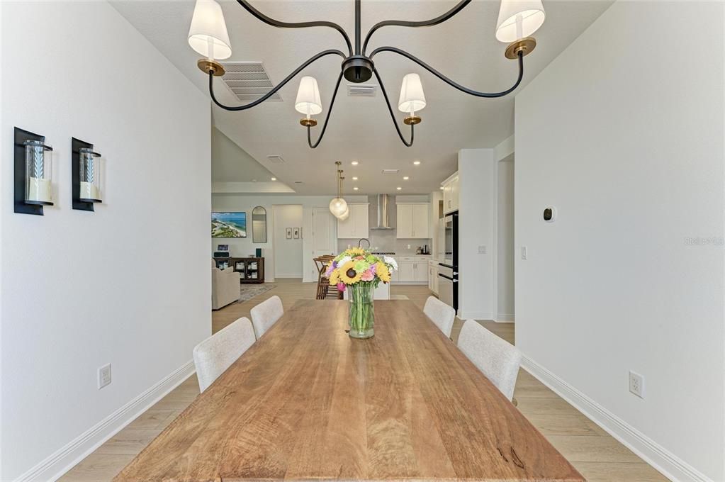 For Rent: $11,000 (4 beds, 3 baths, 2774 Square Feet)