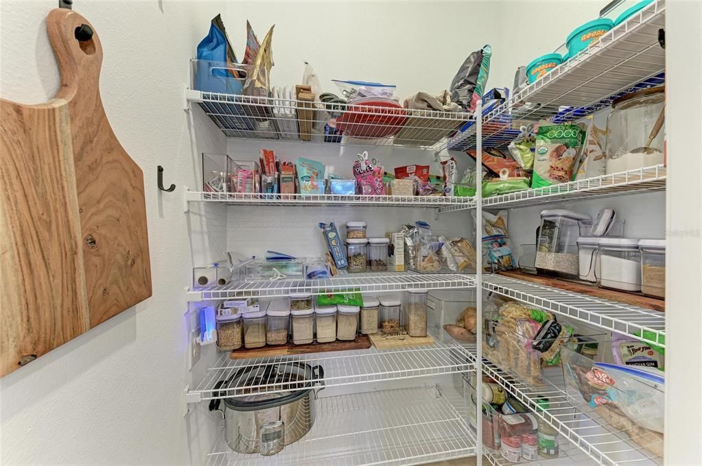 For Rent: $11,000 (4 beds, 3 baths, 2774 Square Feet)