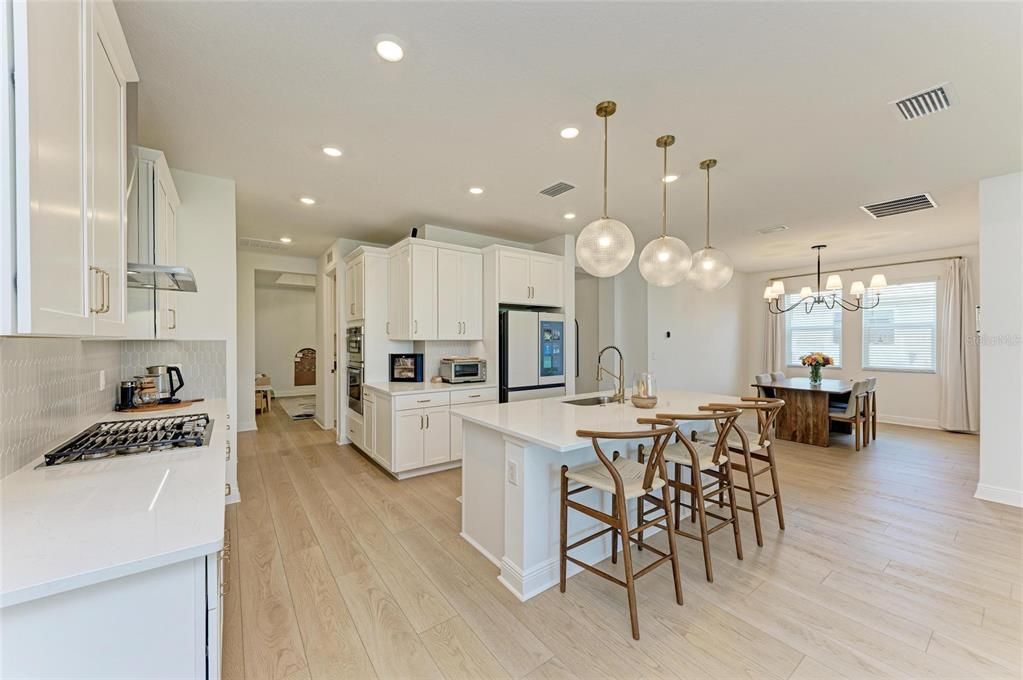 For Rent: $11,000 (4 beds, 3 baths, 2774 Square Feet)