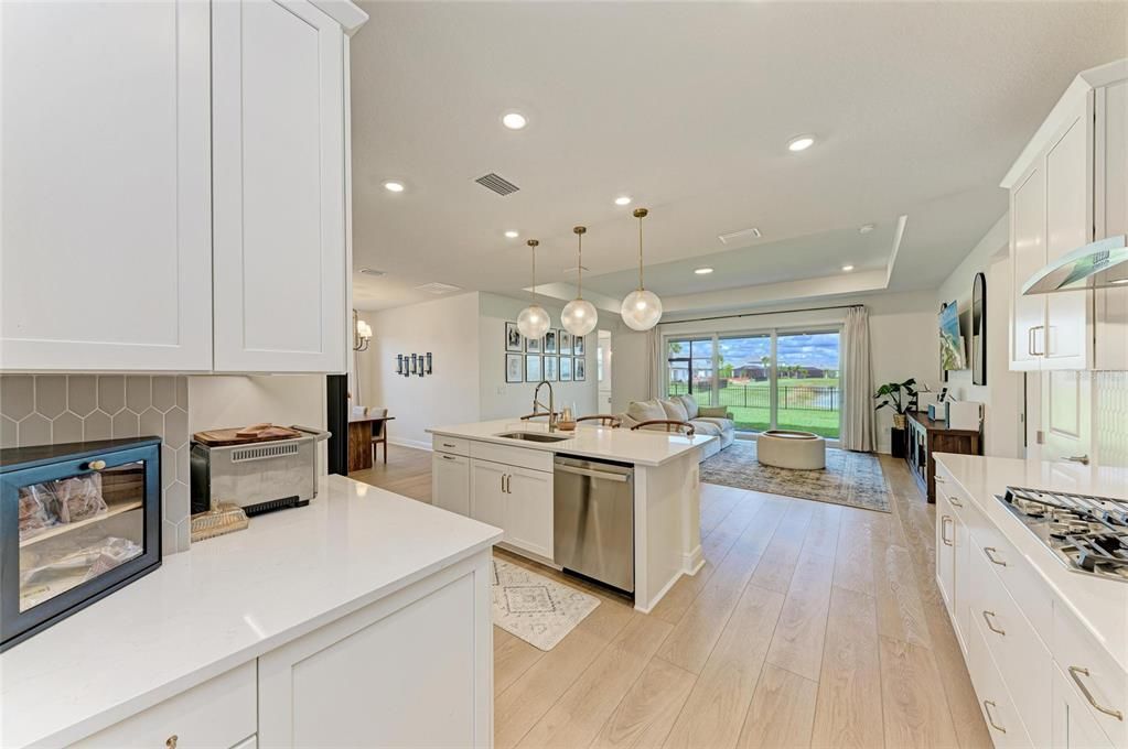 For Rent: $11,000 (4 beds, 3 baths, 2774 Square Feet)