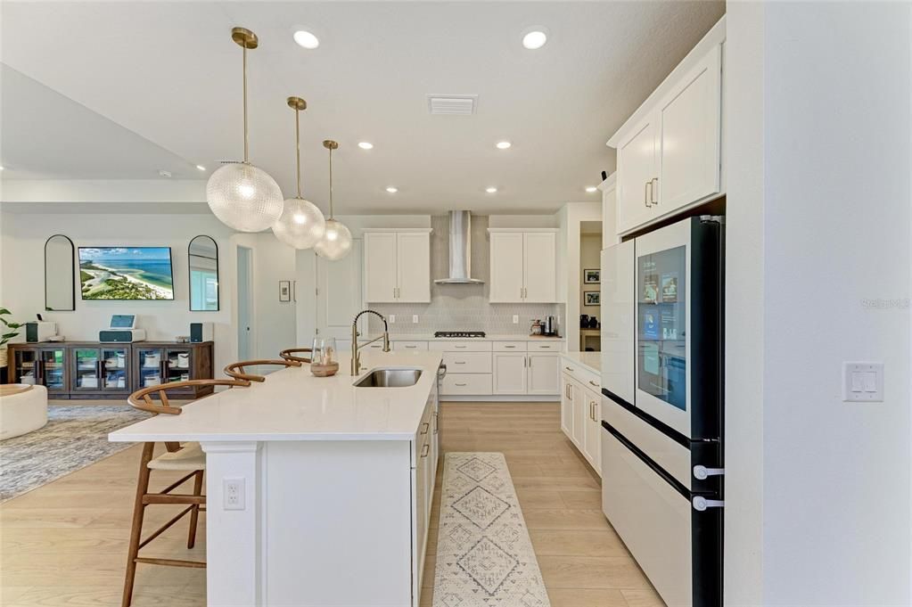 For Rent: $11,000 (4 beds, 3 baths, 2774 Square Feet)