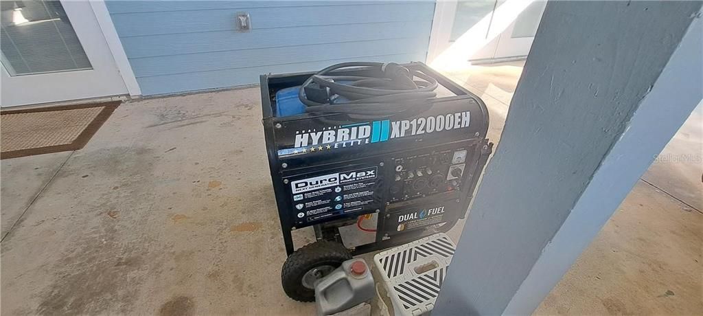 En Venta: $599,000 (4 camas, 3 baños, 2632 Pies cuadrados)