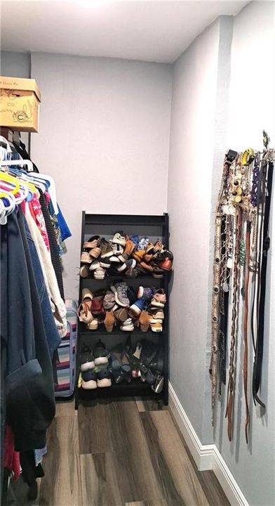 En Venta: $599,000 (4 camas, 3 baños, 2632 Pies cuadrados)