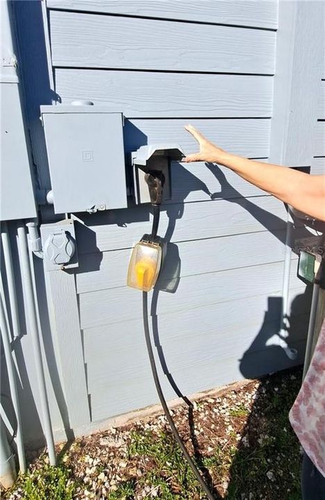 En Venta: $599,000 (4 camas, 3 baños, 2632 Pies cuadrados)