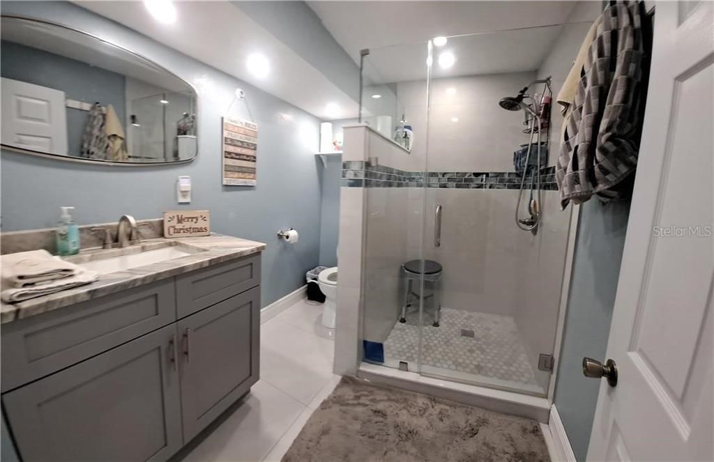 En Venta: $599,000 (4 camas, 3 baños, 2632 Pies cuadrados)