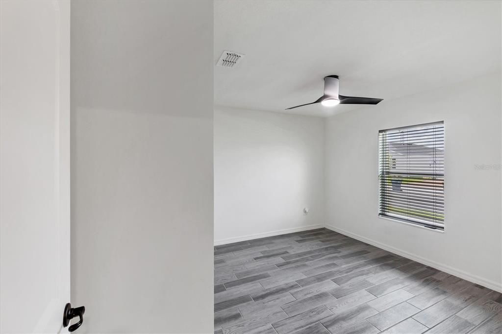 For Rent: $2,500 (3 beds, 2 baths, 1544 Square Feet)