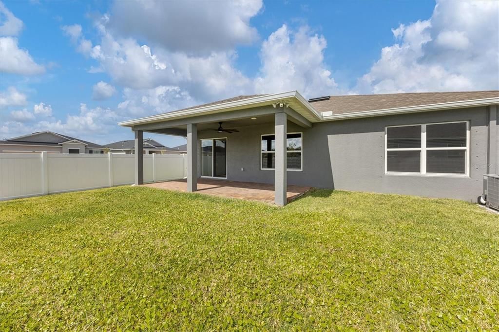 For Rent: $2,500 (3 beds, 2 baths, 1544 Square Feet)