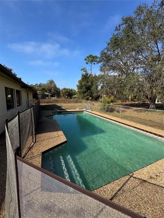 En Venta: $238,000 (3 camas, 2 baños, 1818 Pies cuadrados)