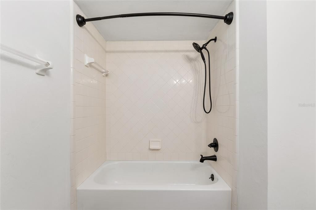 待售: $282,500 (2 贝兹, 2 浴室, 1311 平方英尺)