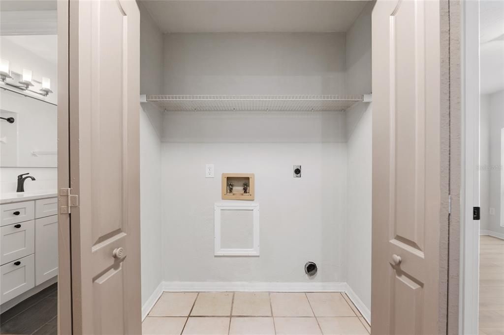 待售: $282,500 (2 贝兹, 2 浴室, 1311 平方英尺)