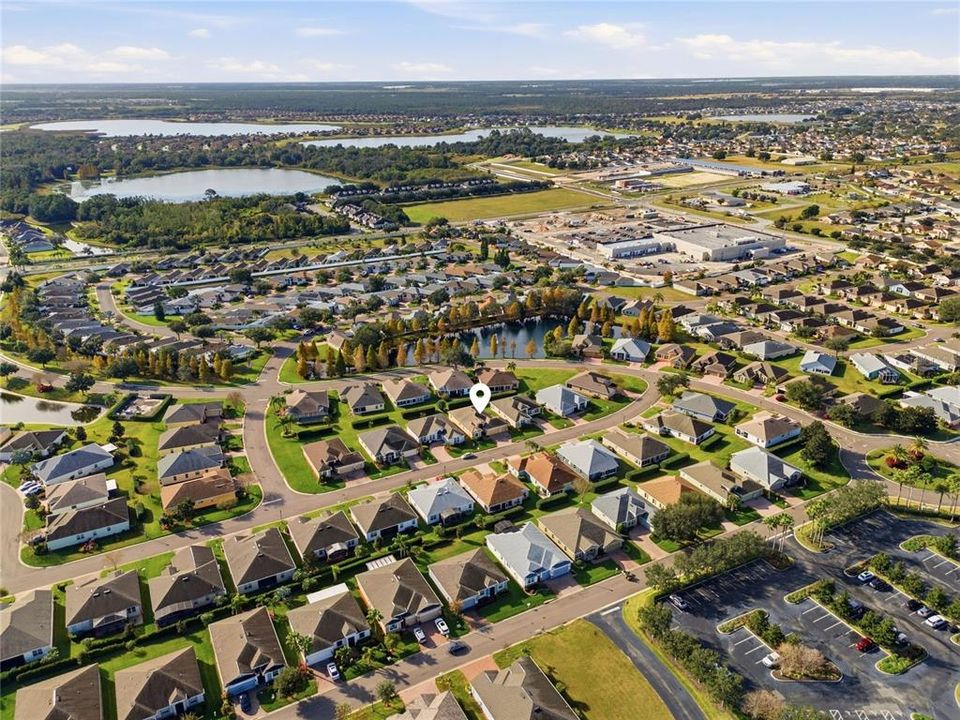 На продажу: $299,000 (2 спален, 2 ванн, 1935 Квадратных фут)