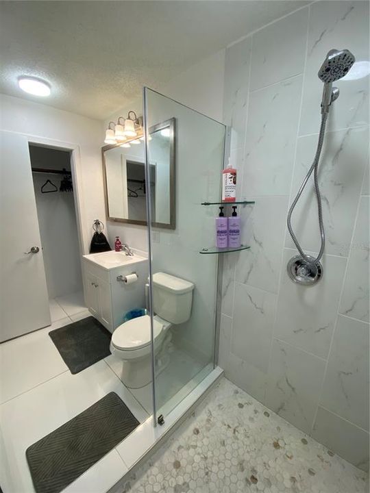 En Venta: $95,000 (0 camas, 1 baños, 348 Pies cuadrados)