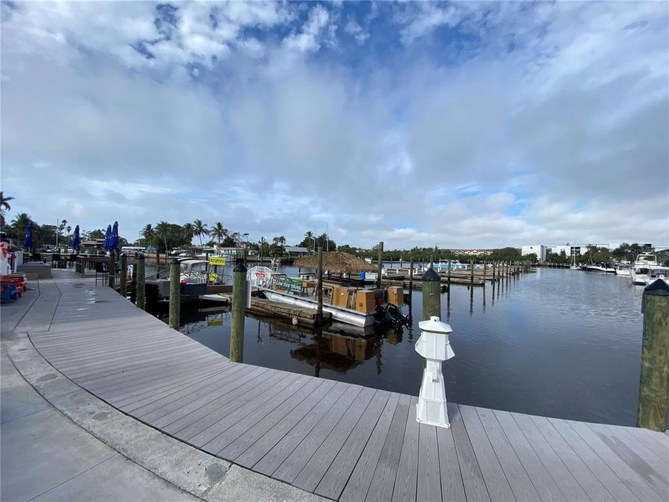 En Venta: $95,000 (0 camas, 1 baños, 348 Pies cuadrados)