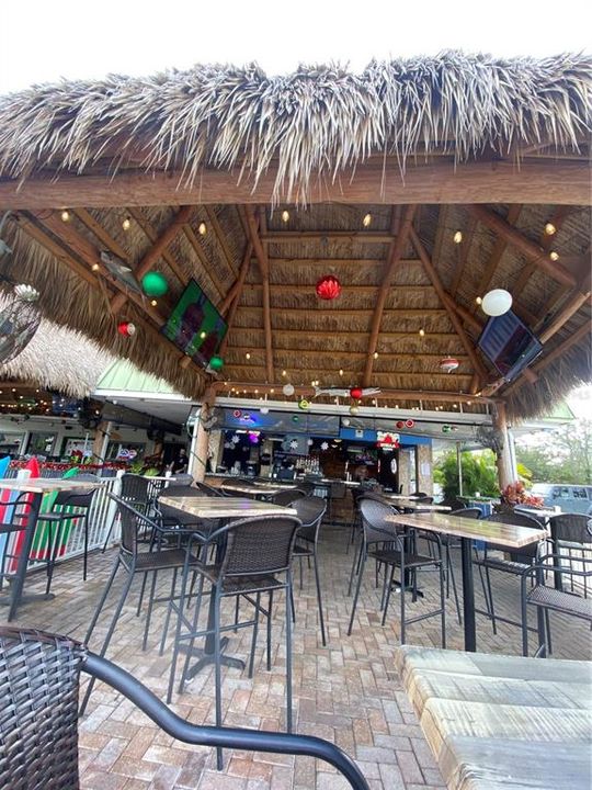 En Venta: $95,000 (0 camas, 1 baños, 348 Pies cuadrados)