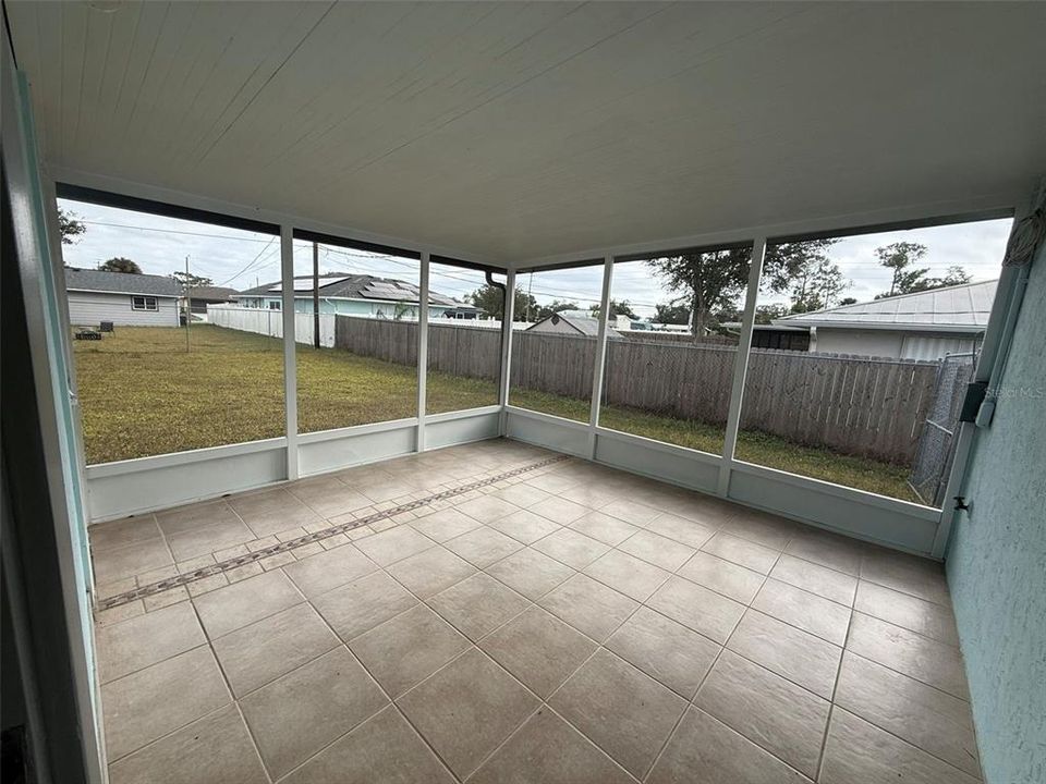 出租: $1,650 (2 贝兹, 2 浴室, 896 平方英尺)