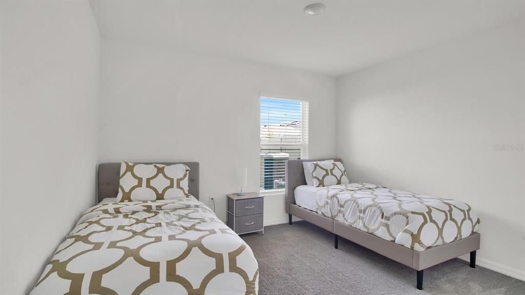 На продажу: $519,900 (5 спален, 3 ванн, 2674 Квадратных фут)