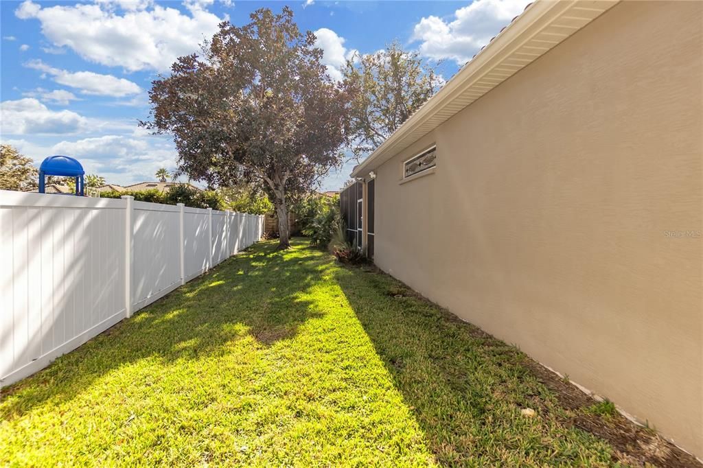 For Sale: $680,000 (3 beds, 2 baths, 2206 Square Feet)