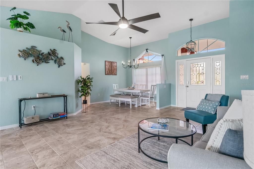 待售: $674,900 (3 贝兹, 2 浴室, 2160 平方英尺)