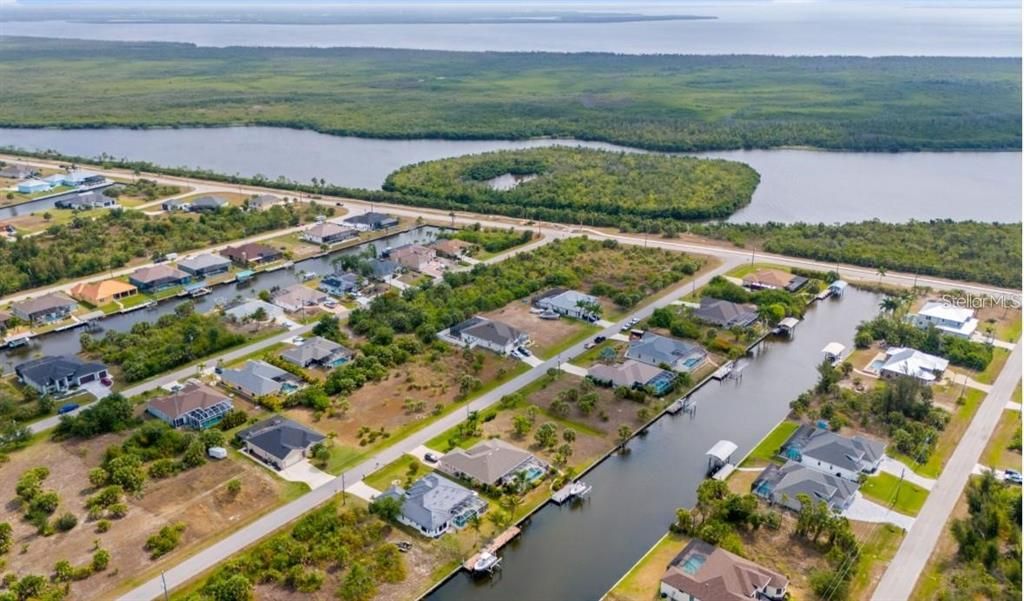 待售: $674,900 (3 贝兹, 2 浴室, 2160 平方英尺)