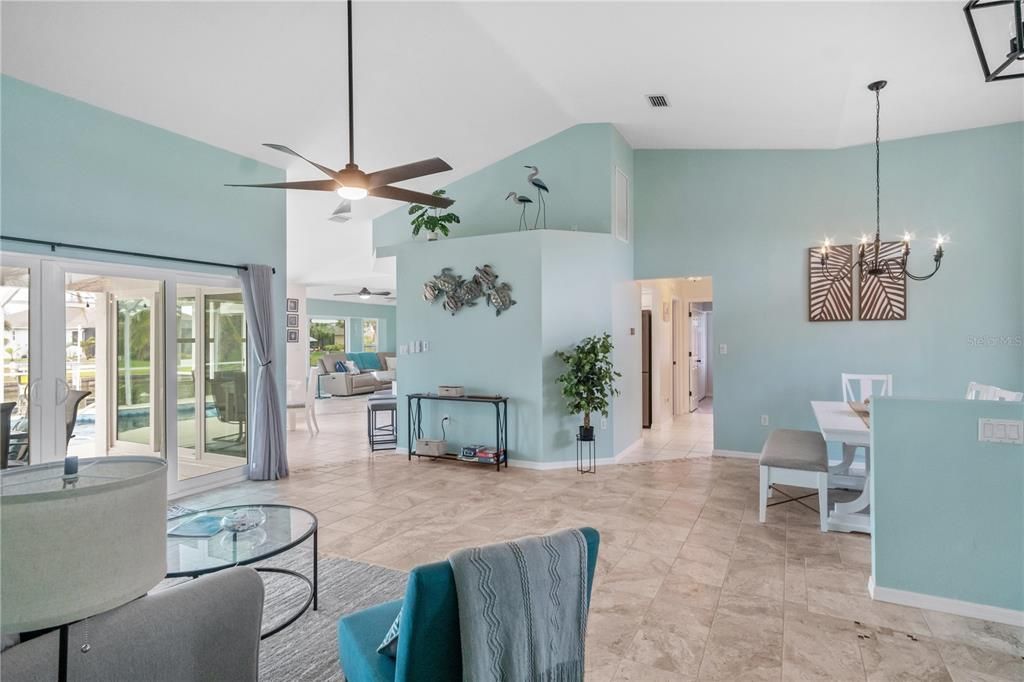 待售: $674,900 (3 贝兹, 2 浴室, 2160 平方英尺)