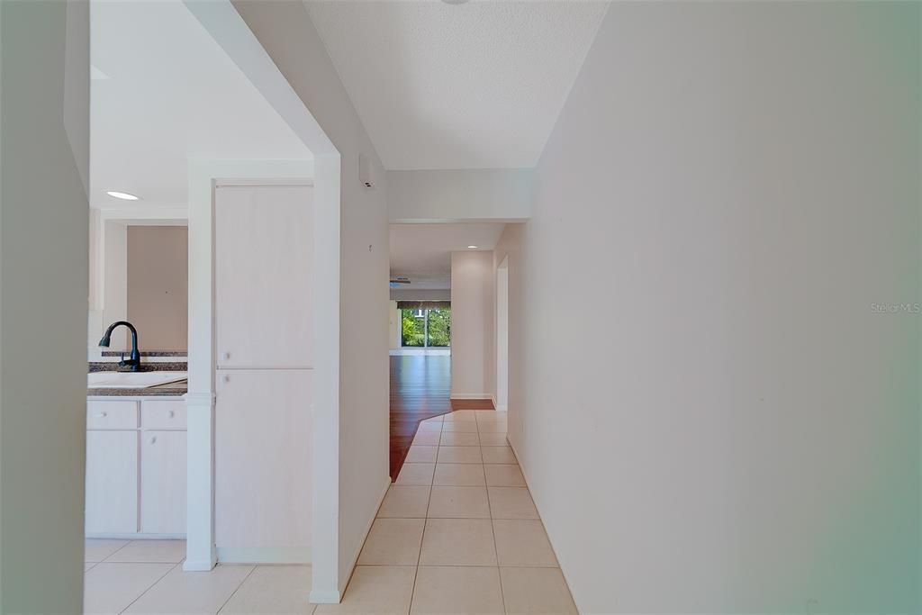 En Venta: $249,500 (2 camas, 2 baños, 1230 Pies cuadrados)