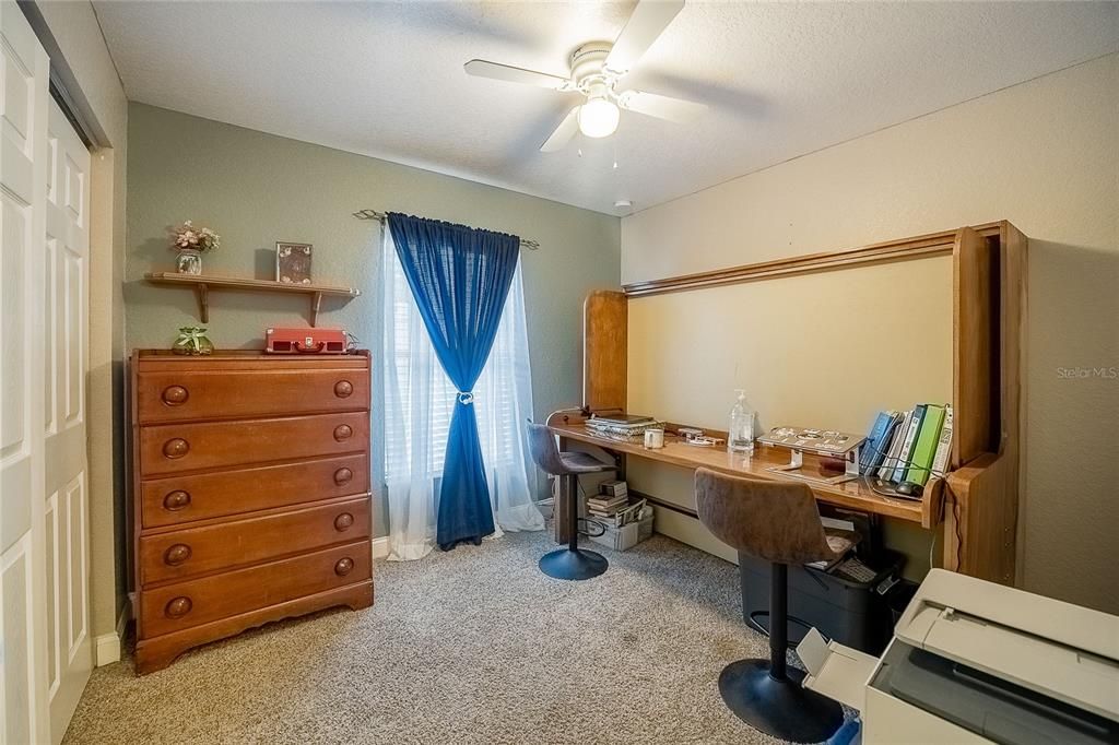 For Sale: $325,000 (3 beds, 2 baths, 1326 Square Feet)