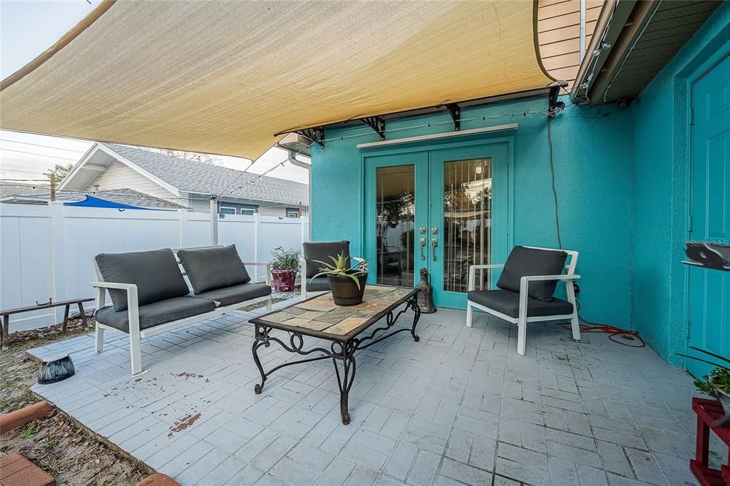 For Sale: $325,000 (3 beds, 2 baths, 1326 Square Feet)