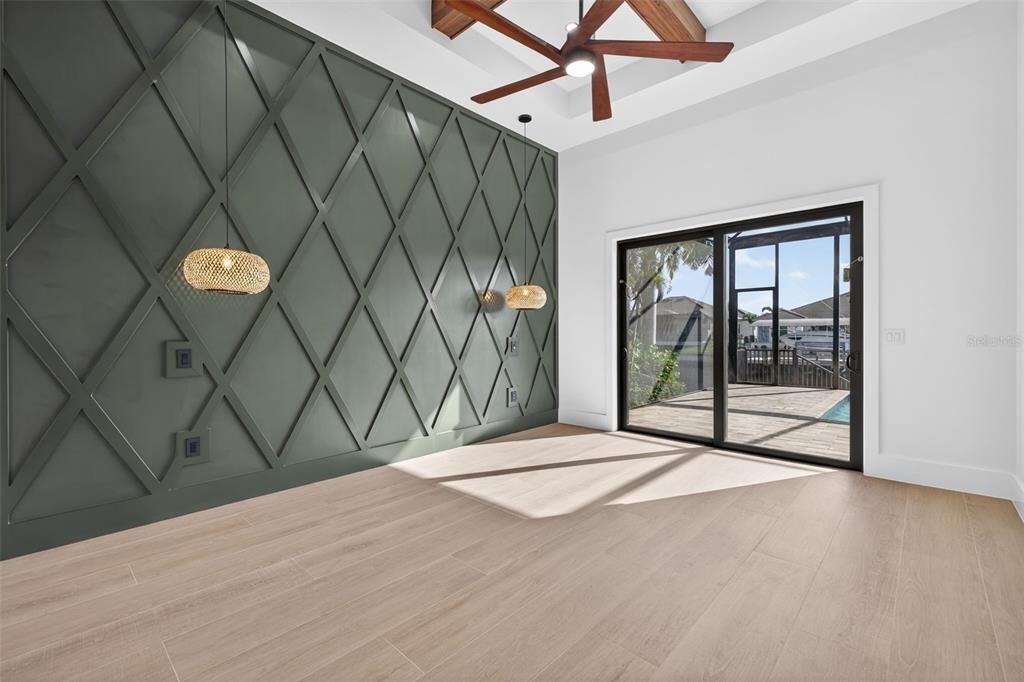 En Venta: $1,749,900 (4 camas, 4 baños, 2700 Pies cuadrados)