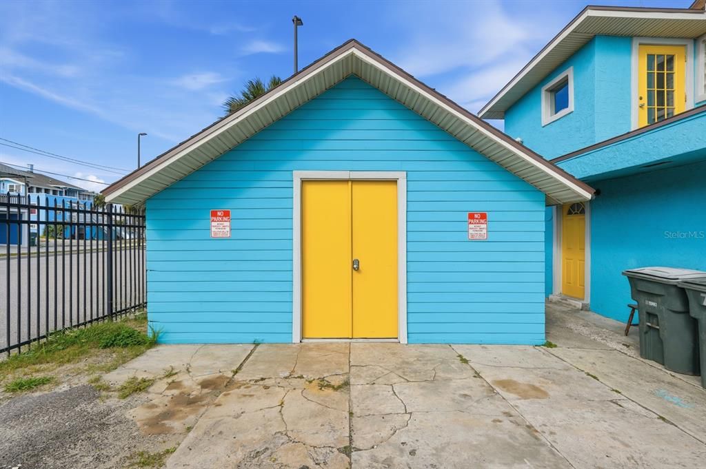 En Venta: $385,000 (0 camas, 0 baños, 1980 Pies cuadrados)