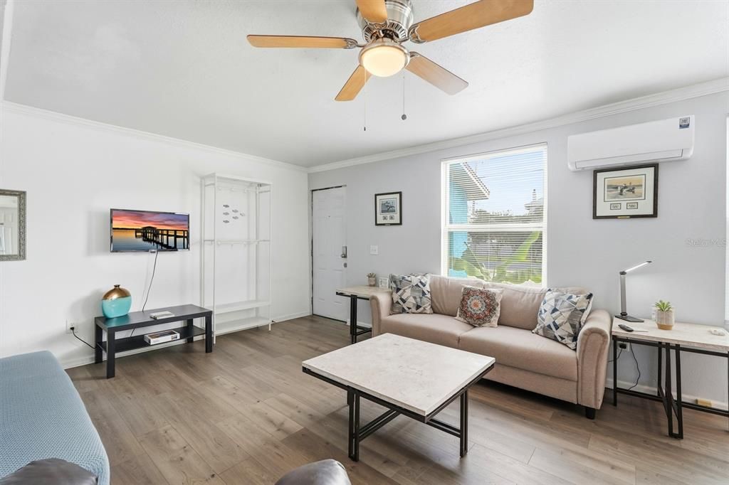 En Venta: $385,000 (0 camas, 0 baños, 1980 Pies cuadrados)