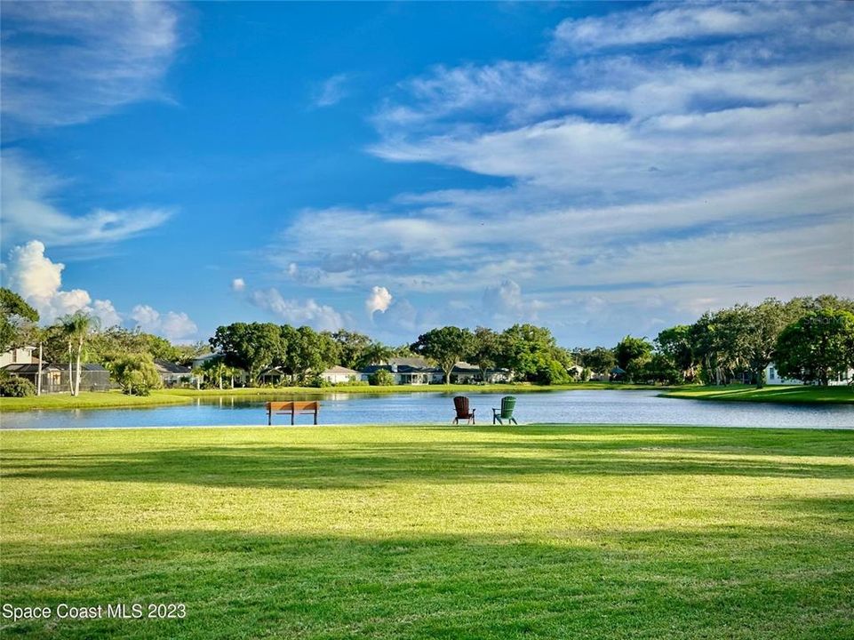 For Sale: $439,900 (4 beds, 2 baths, 1917 Square Feet)