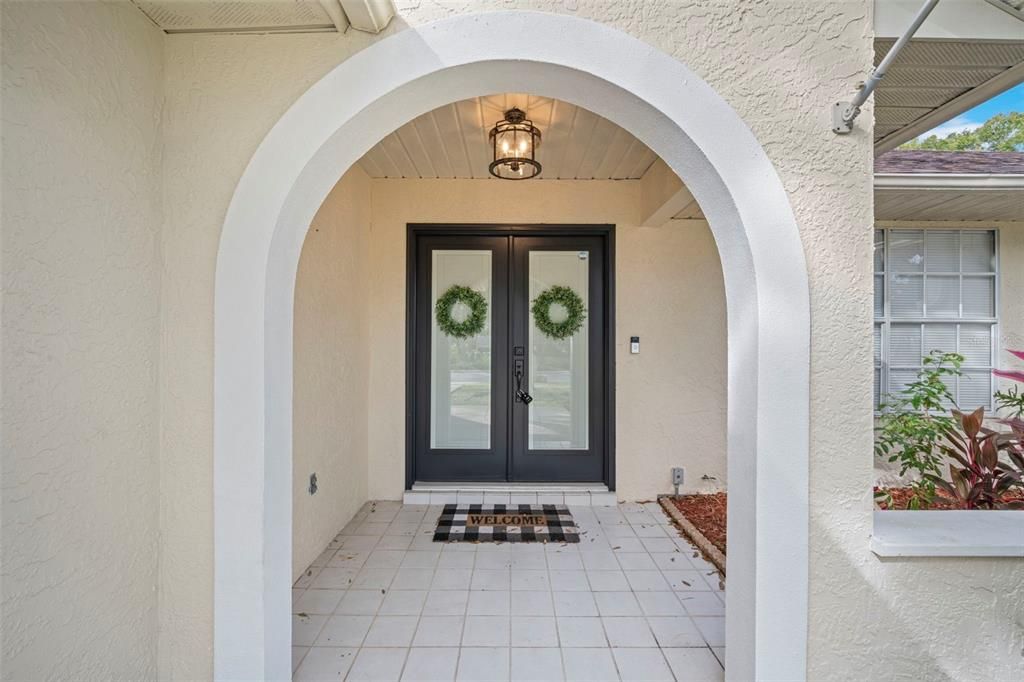 For Sale: $439,900 (4 beds, 2 baths, 1917 Square Feet)