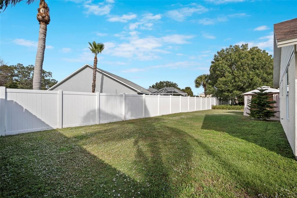 For Sale: $439,900 (4 beds, 2 baths, 1917 Square Feet)