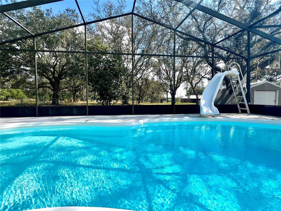 En Venta: $420,000 (3 camas, 2 baños, 2501 Pies cuadrados)