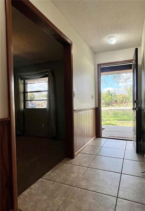 En Venta: $420,000 (3 camas, 2 baños, 2501 Pies cuadrados)